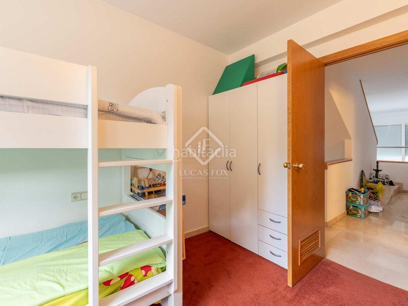 Foto 94a7b912-f078-4b6a-9132-e3b329177bb4. Chalet casa adosada en venta en primera línea de mar mar, una zona exclusiva muy cerca de barcelona. en Gavà