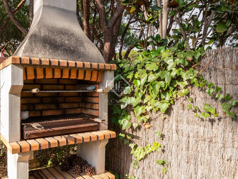 Foto e3e595c2-fd88-4939-9b99-6960f34fdfaf. Chalet casa adosada en venta en primera línea de mar mar, una zona exclusiva muy cerca de barcelona. en Gavà