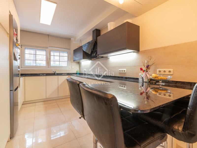 Foto bd7cc492-115f-4784-87ed-49da53864368. Chalet magnífica casa adosada en venta, en una de las comunidades más exclusivas mar, barcelona. en Gavà