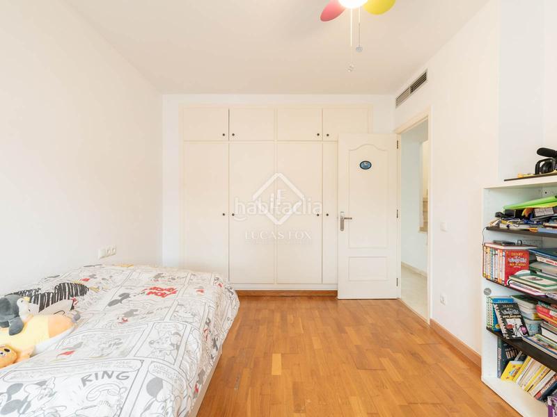 Foto ce3d0859-a124-416c-be86-a66e01e1b083. Chalet magnífica casa adosada en venta, en una de las comunidades más exclusivas mar, barcelona. en Gavà