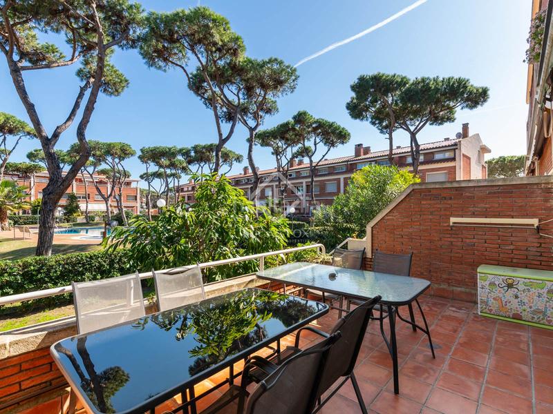 Foto fb2f08cf-3cba-416f-a3c0-587cf3ef30b5. Chalet magnífica casa adosada en venta, en una de las comunidades más exclusivas mar, barcelona. en Gavà
