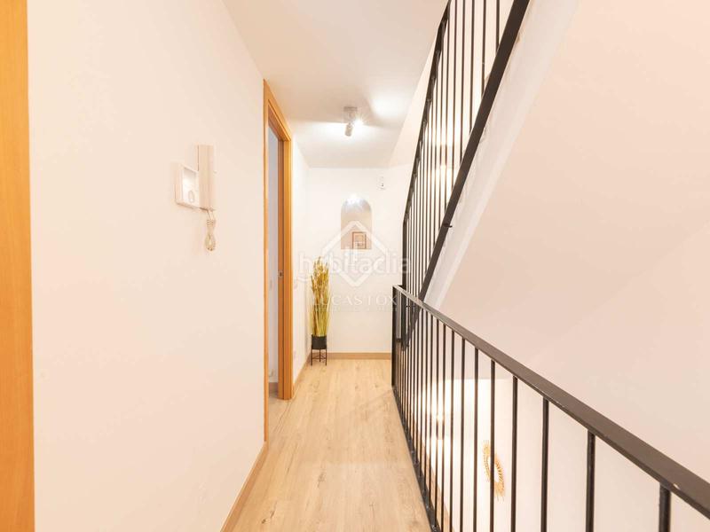 Foto 6edd49aa-228a-4f52-8a14-a90bb058f1db. Chalet con riscaldamento parcheggio piscina in La Pineda Castelldefels