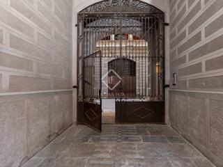 Àtic a Centre-Barri Vell. Ático de 5 dormitorios en venta en barri vell, girona