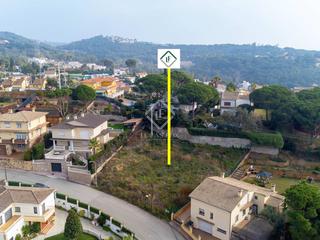 Finca rústica en Roca Grossa. Parcela en excelentes condiciones en venta en lloret de mar