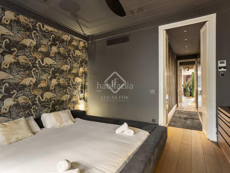 Foto 5c85d5a9-8ad7-4264-ba0b-9f00b2cc0746. Piso  en excelentes condiciones de 2 dormitorios con 7m terraza en venta en el born en Barcelona