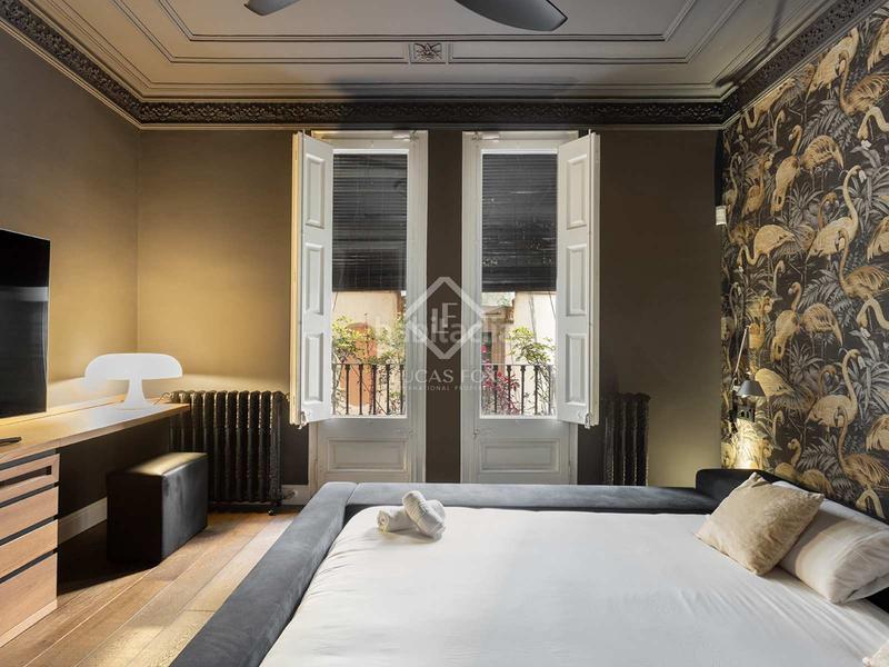 Foto b389b0ea-430d-406d-8253-ea3b0bb92a07. Piso  en excelentes condiciones de 2 dormitorios con 7m terraza en venta en el born en Barcelona