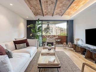 Location Appartement à Sant Gervasi - Galvany. Piso reformado y amueblado de 150 m con 3 dormitorios, terraza y