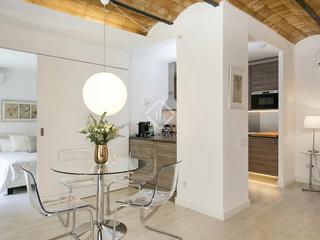 Location Appartement à Dreta de l´Eixample. En alquiler piso reformado de dos dormitorios en plaza tetuán