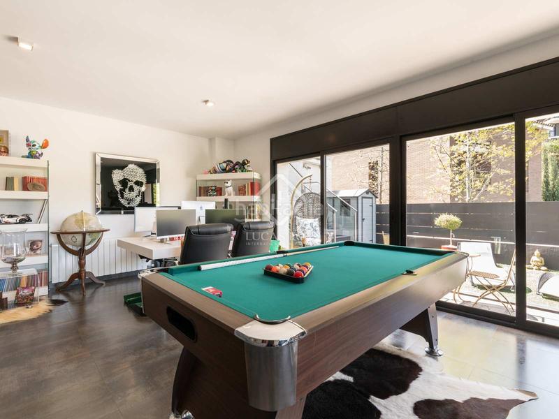 Foto 04ab625f-5d8a-44c4-b9d9-5823603bda43. Chalet mit heizung parking pool in Les Planes Sant Cugat del Vallès