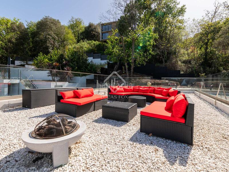 Foto 6d75696d-5491-424d-9197-68b13bc84ab8. Chalet mit heizung parking pool in Les Planes Sant Cugat del Vallès