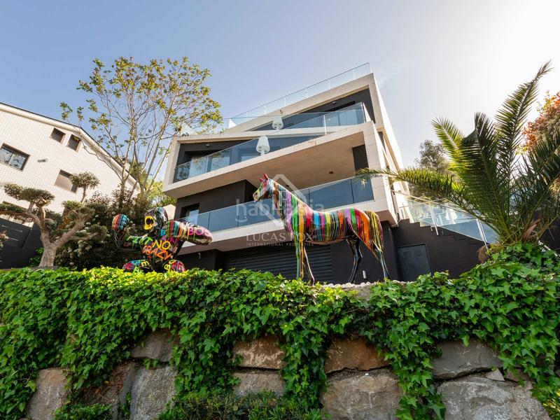 Foto 97b22bd0-aa52-4055-a646-9d0b3c56ea2f. Chalet mit heizung parking pool in Les Planes Sant Cugat del Vallès