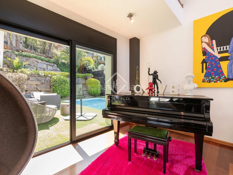 Foto d3a51770-20bf-4588-aec8-951a5a963d60. Chalet mit heizung parking pool in Les Planes Sant Cugat del Vallès