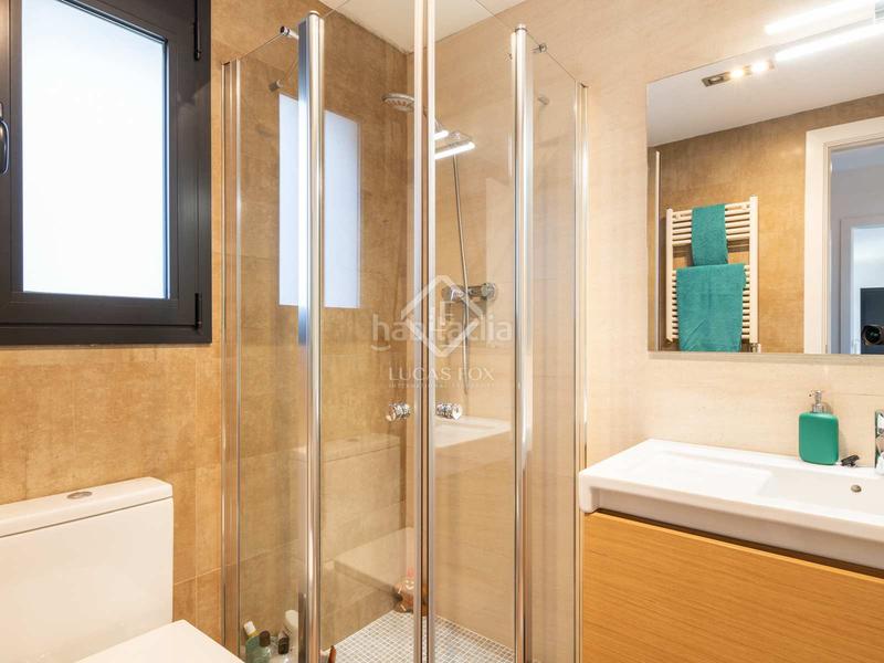 Foto da77a869-7b2b-42c9-a172-c5d5aeb9ad63. Chalet mit heizung parking pool in Les Planes Sant Cugat del Vallès