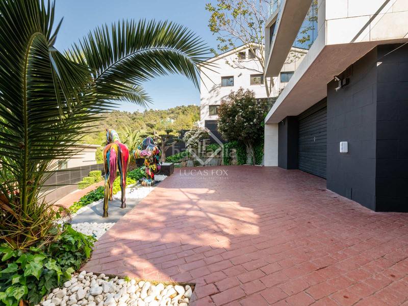 Foto f6a953ac-3f77-4c10-97c7-63762ecf1ca5. Chalet mit heizung parking pool in Les Planes Sant Cugat del Vallès