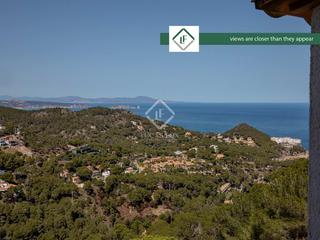 Finca rústica a Aiguafreda-Sa Tuna. Tres parcelas edificables con vistas panorámicas al mar en venta