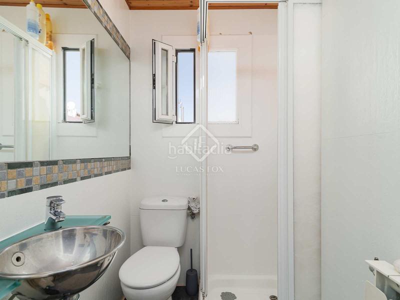 Foto 05851b0c-1147-4b64-919b-25a6d3e5b429. Chalet magnífica villa en primera línea de mar en venta en el masnou, barcelona en Masnou (El)