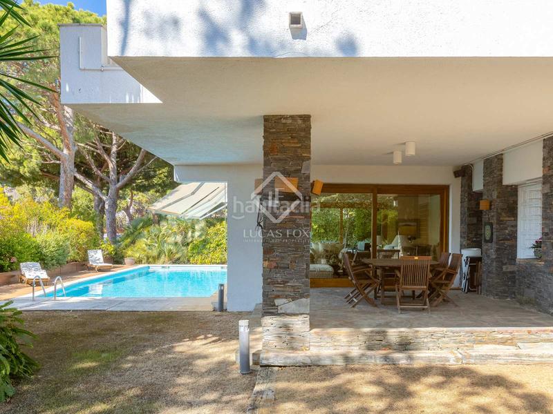 Foto e84a0802-387e-42c0-a525-6fee016c2fa4. Chalet amplia casa en excelentes condiciones en venta , barcelona en Cabrils