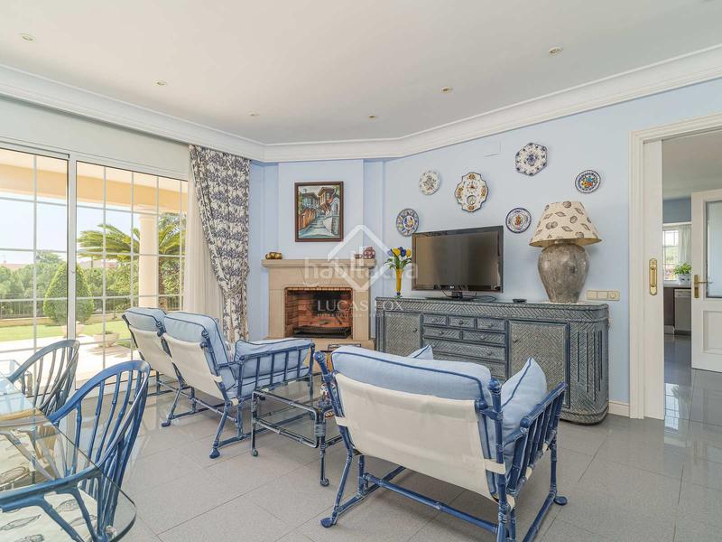 Foto 1e330216-1ceb-4e4a-affe-2ead9bb7b0bc. Xalet amb calefacció aparcament piscina a Vilassar de Dalt