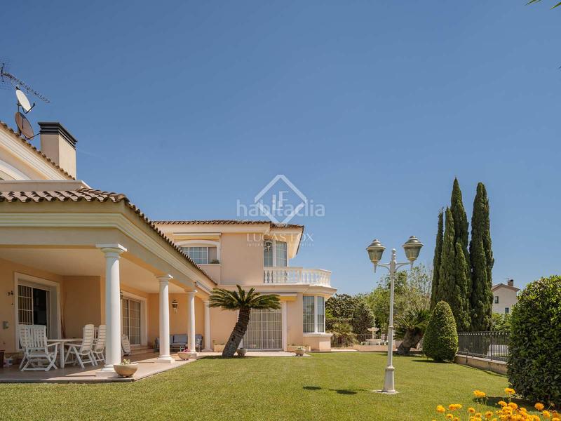 Foto 668f9d6a-2b14-4542-946a-2bcf2f36f132. Xalet amb calefacció aparcament piscina a Vilassar de Dalt