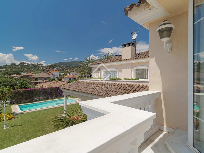 Foto 76e47396-c3bc-48e1-851e-4ff98fc39622. Xalet amb calefacció aparcament piscina a Vilassar de Dalt