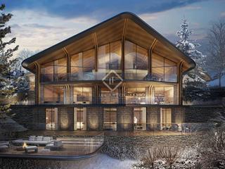 Xalet a El Serrat-Llorts. Exclusiva villa de obra nueva con 5 dormitorios y varias terraza