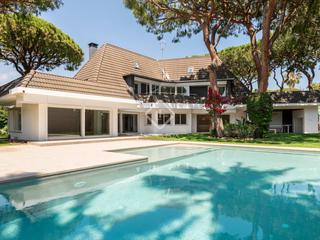 Chalet en Gava Mar. Acogedora villa en venta en gavà mar, barcelona