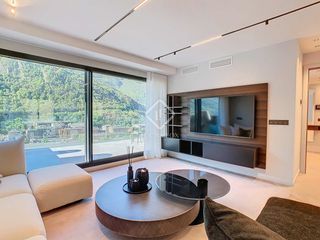 Dachwohnung in Ciudad Universitaria. Ático tríplex a estrenar de 5 dormitorios con terraza de 153 m e