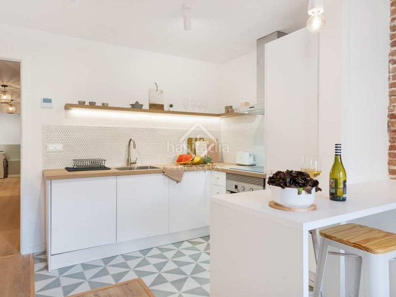 Foto a540a80a-fdfd-445f-9539-859c7771756f. Piso  en excelentes condiciones de 4 dormitorios en venta en eixample derecho en Barcelona