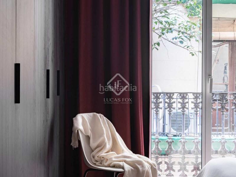 Foto 0c495e35-6a2d-4a76-b5e5-526ce7de5e72. Piso  en excelentes condiciones de 2 dormitorios con 66m terraza en venta en gràcia en Barcelona