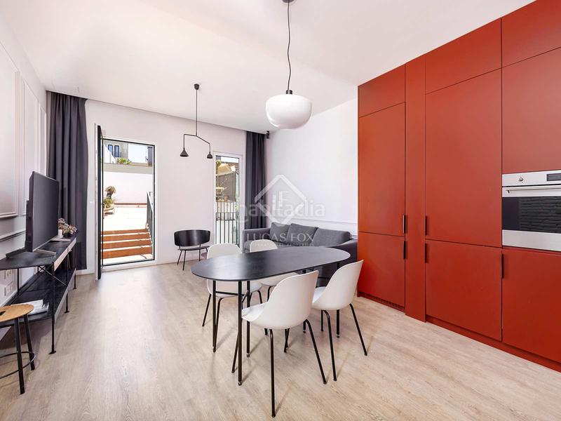 Foto 538ea50b-ae07-49bb-b5e6-70dfea3720d9. Piso  en excelentes condiciones de 2 dormitorios con 66m terraza en venta en gràcia en Barcelona