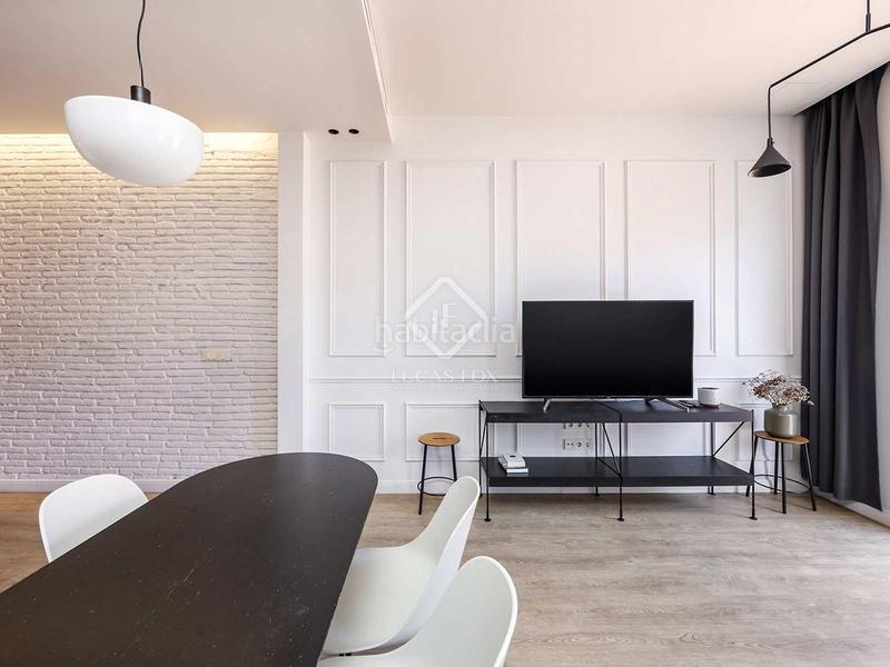 Foto 6c9d541f-a300-4b86-9632-df64f7cb78ca. Piso  en excelentes condiciones de 2 dormitorios con 66m terraza en venta en gràcia en Barcelona