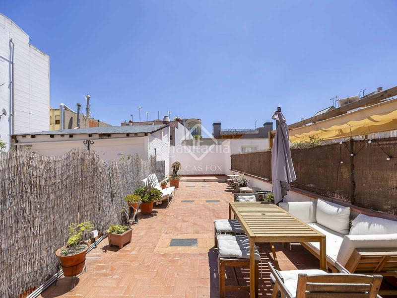 Foto 79e78d68-baf6-4ef1-85b8-5df6cb10c60f. Piso  en excelentes condiciones de 2 dormitorios con 66m terraza en venta en gràcia en Barcelona