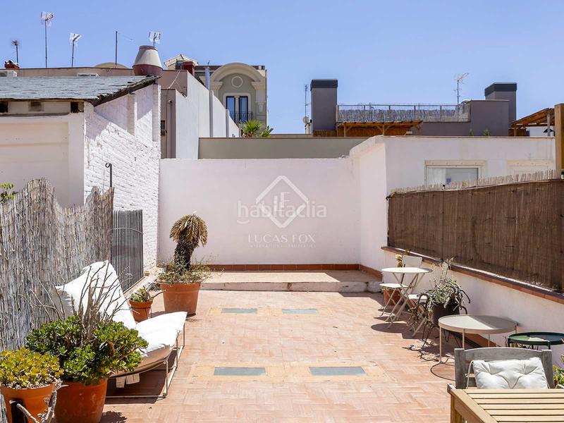 Foto b29223a4-7b16-4a6d-a114-75d9978c9c1e. Piso  en excelentes condiciones de 2 dormitorios con 66m terraza en venta en gràcia en Barcelona