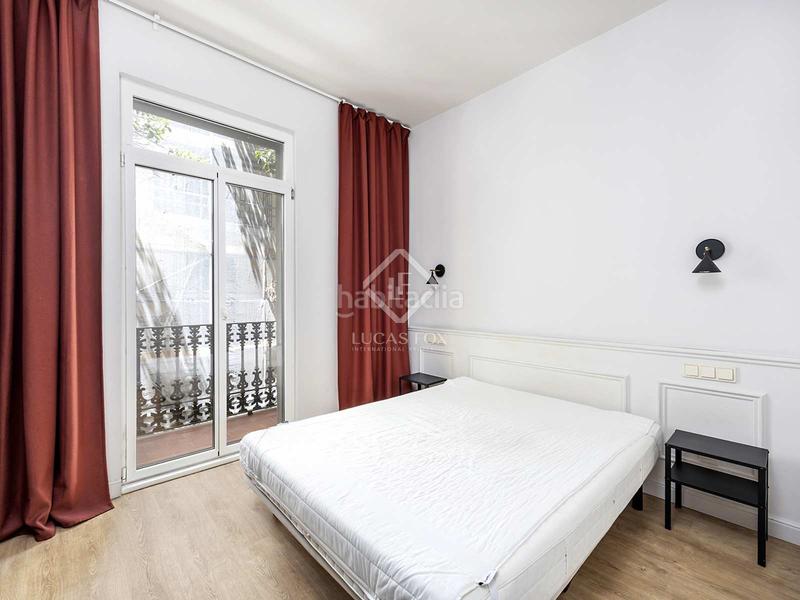 Foto d85dc1e9-d1cd-4f80-844b-5396641aec95. Piso  en excelentes condiciones de 2 dormitorios con 66m terraza en venta en gràcia en Barcelona