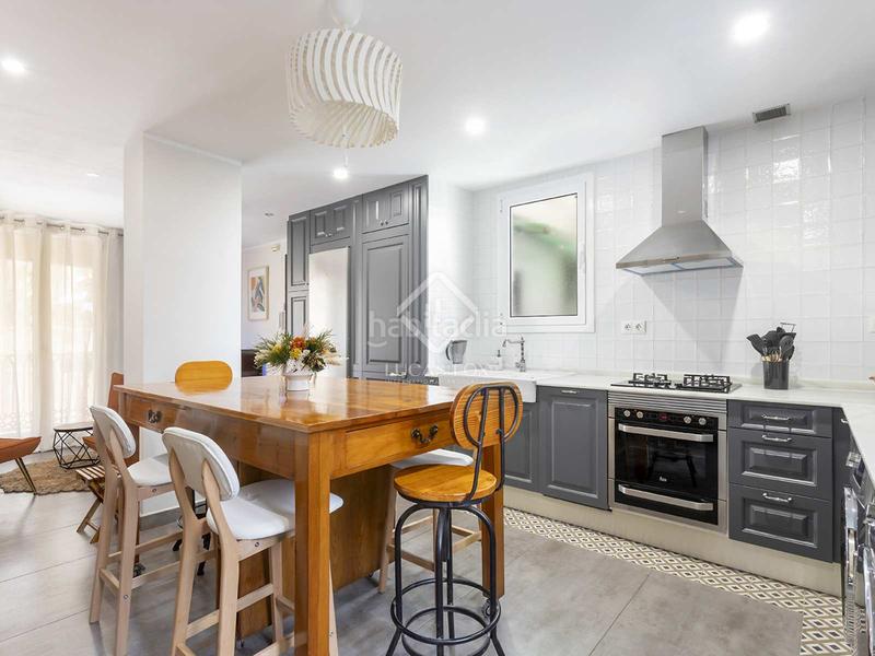 Foto 2f031c65-2abe-4b0e-a16c-d6efd79543c7. Location appartement avec chauffage dans Vila de Gràcia Barcelona