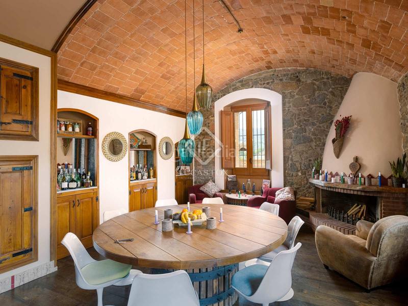 Foto 894b1c0f-be56-4675-b1ae-1c2126ebcc49. Masía casa histórica en excelentes condiciones de 8 dormitorios en venta , barcelona en Alella