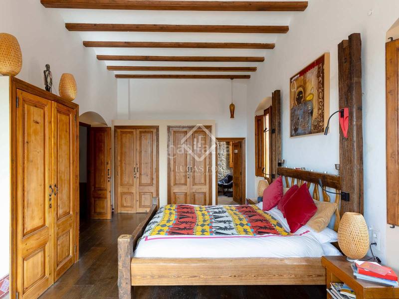 Foto 8e23d099-0177-4afd-ac58-4968e535c99a. Masía casa histórica en excelentes condiciones de 8 dormitorios en venta , barcelona en Alella