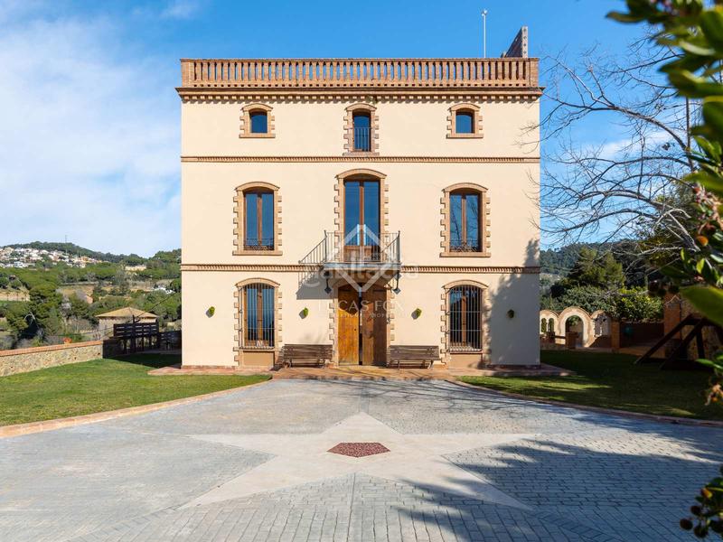 Foto d50a10af-3951-4fe8-869f-674f848e8d4c. Masía casa histórica en excelentes condiciones de 8 dormitorios en venta , barcelona en Alella