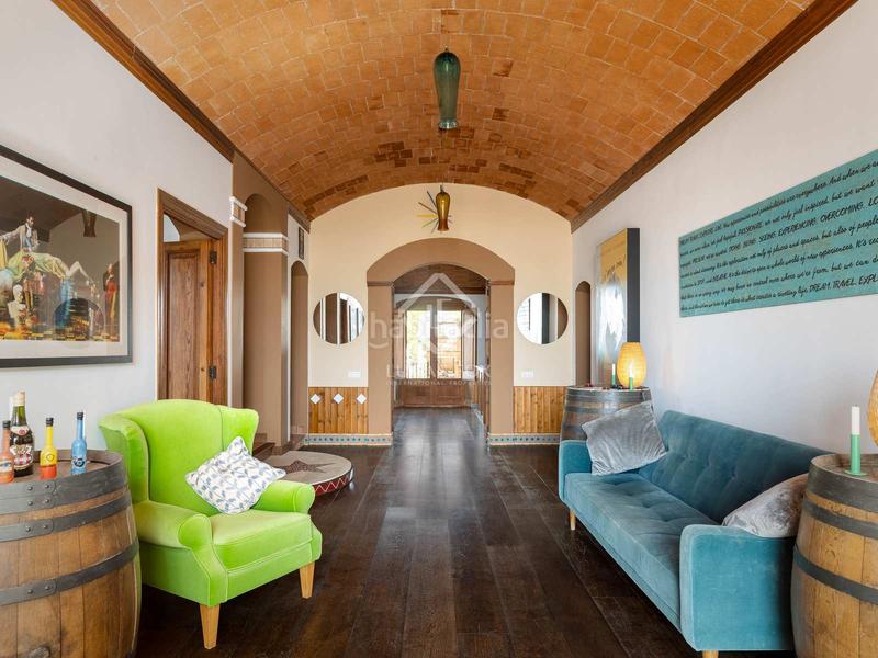 Foto e9670730-24d9-40ba-8162-56b3b45f493f. Masía casa histórica en excelentes condiciones de 8 dormitorios en venta , barcelona en Alella