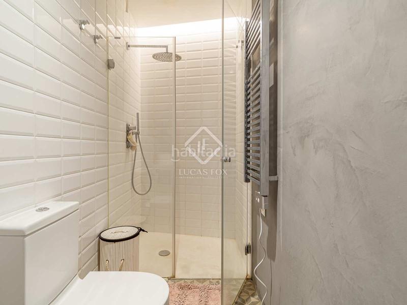 Foto 3f4fec91-e9a1-4d4f-ac4c-6f3ed602e913. Piso en venta precioso piso en gótico, en excelentes condiciones y con terraza de 9 m en Barcelona