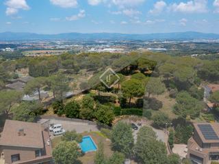 Finca rústica a Vallromanes. Parcela en venta en vallromanes, barcelona