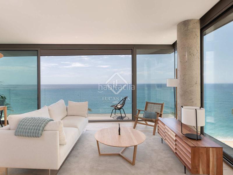 Foto 8eca56b5-dcb8-4ea3-a29a-37901b7ca9dd. Flat with heating parking in Centre Lloret de Mar