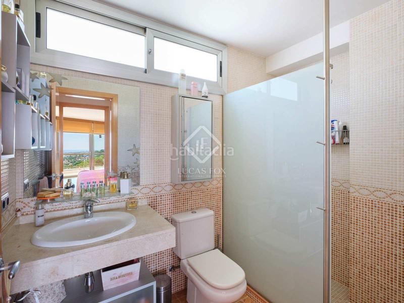 Foto 2674f7d6-783b-4533-90c4-f16254b9b358. Chalet con riscaldamento parcheggio piscina in Premià de Dalt