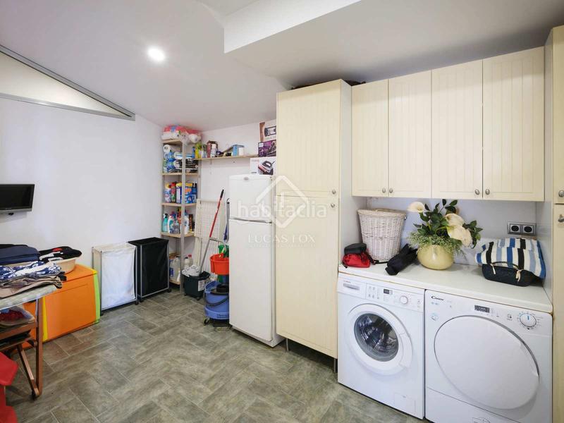 Foto 2d624876-793d-43e9-9cf7-867368d31672. Chalet con riscaldamento parcheggio piscina in Premià de Dalt