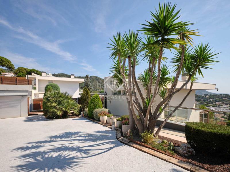 Foto 36827414-035b-404d-b496-512146616902. Chalet con riscaldamento parcheggio piscina in Premià de Dalt