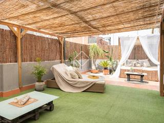 Lloguer Àtic a El Camp d´en Grassot i Gràcia Nova. Excelente ático de 112 m con un dormitorio y terraza, en alquile