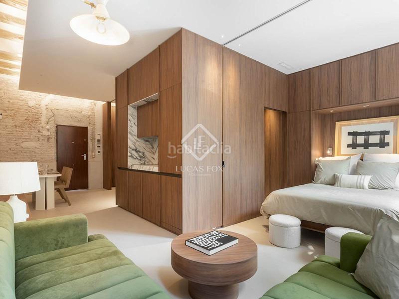 Foto 46958377-ad3b-4f33-bd60-754962f84bbe. Piso  en excelentes condiciones de 2 dormitorios en venta en Sant Antoni, en Barcelona