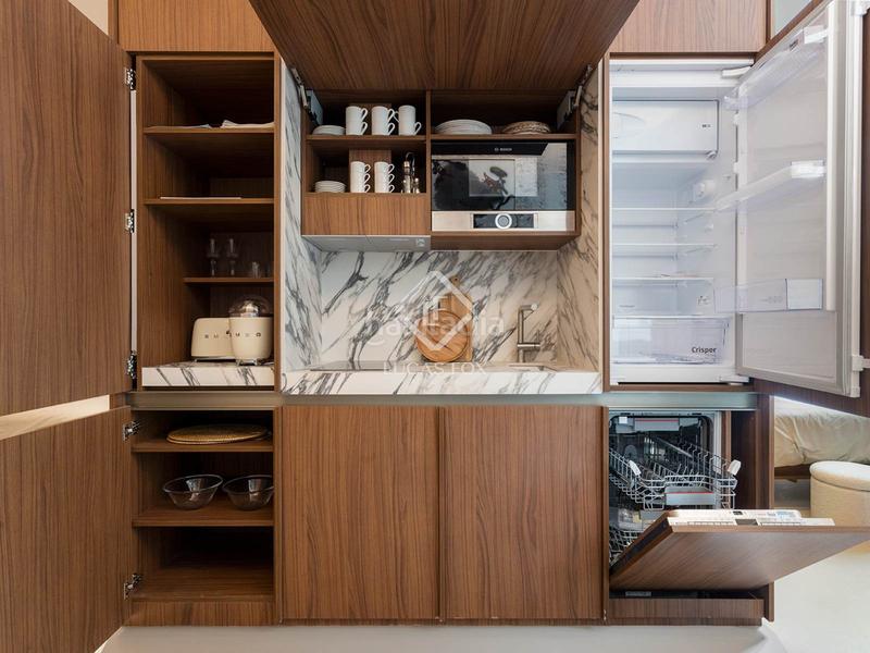 Foto 64dba3fd-ed75-45b1-96c8-e55bbd7942e4. Piso  en excelentes condiciones de 2 dormitorios en venta en Sant Antoni, en Barcelona