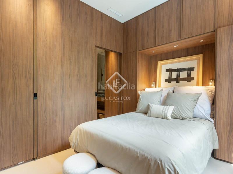 Foto 7956061f-f4d2-4b45-b763-0933b4764ce6. Piso  en excelentes condiciones de 2 dormitorios en venta en Sant Antoni, en Barcelona