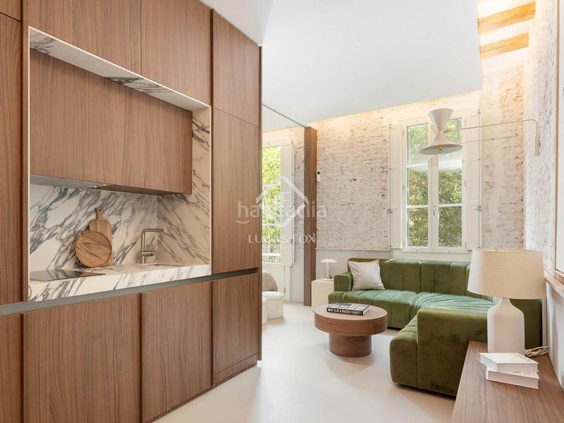 Foto b0a1cfb0-973f-4d3d-bc4c-4f20a2700bc6. Piso  en excelentes condiciones de 2 dormitorios en venta en Sant Antoni, en Barcelona